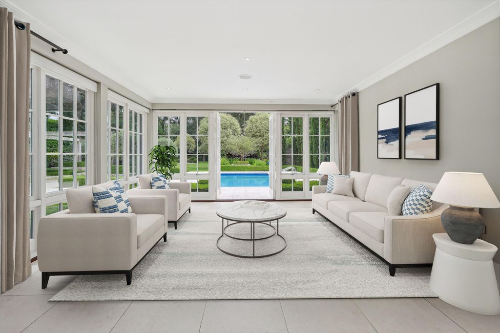 Property photo 3 of 18 Image