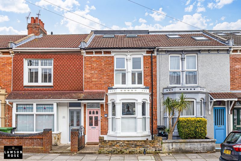 Property photo 1 of 34 .