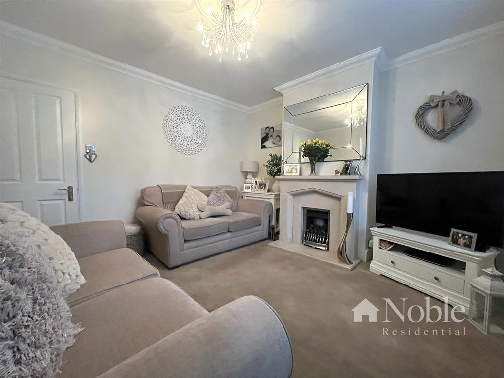 Property photo 2 of 17 Reception Room