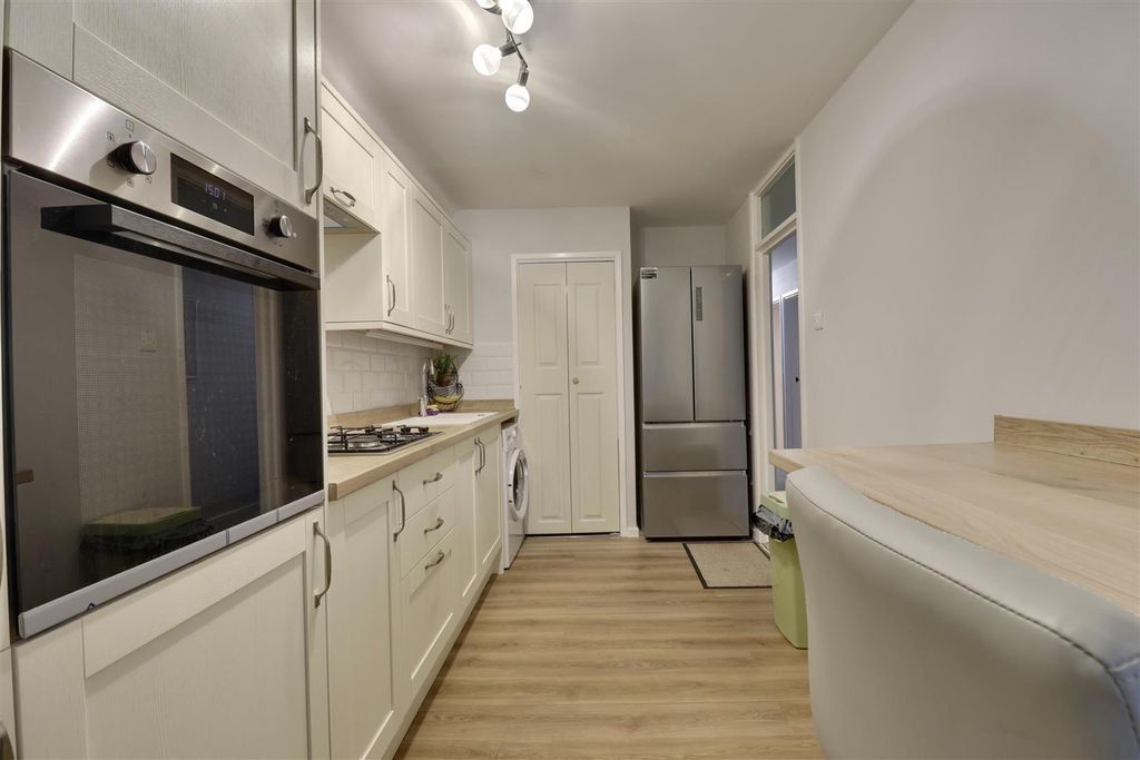 Property photo 3 of 11 C1333Cb7-260E-4257-810B-B79F54006Fca_1_201_A.Jpeg