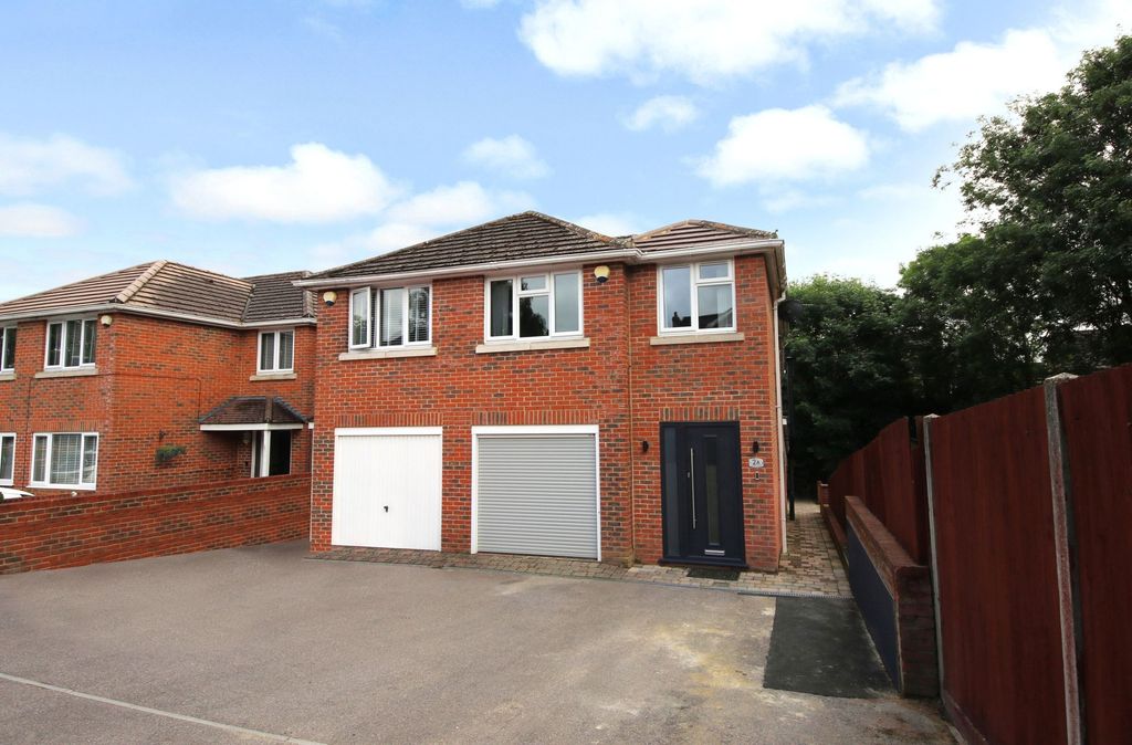 Property photo 1 of 20
