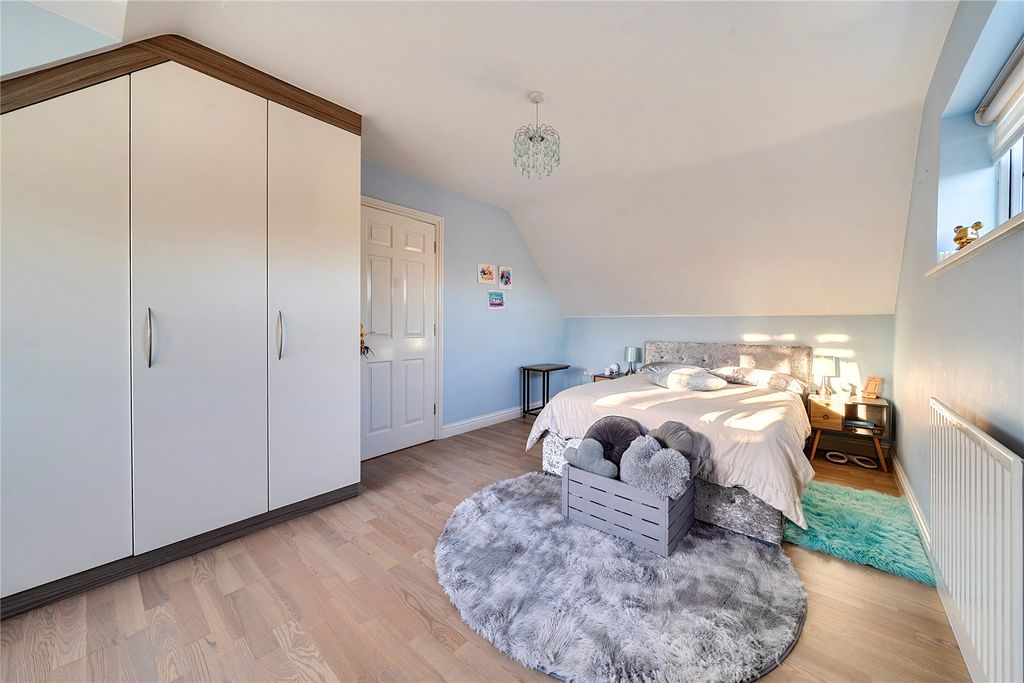 Additional image 16 of 6 bed country house for saleSandringham Drive, Dartford, Kent DA2
