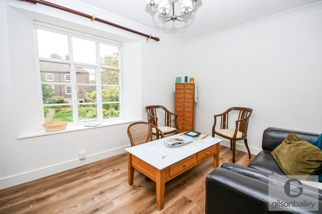 Property photo 3 of 7 Img_2541-2.Jpg