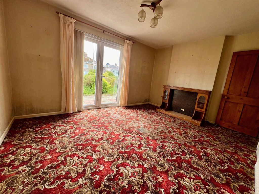 Property photo 2 of 20 Picture No. 13