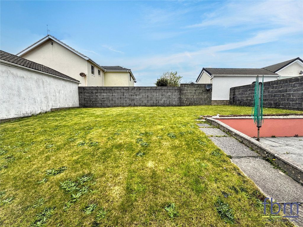 Property photo 3 of 21 Picture No. 54