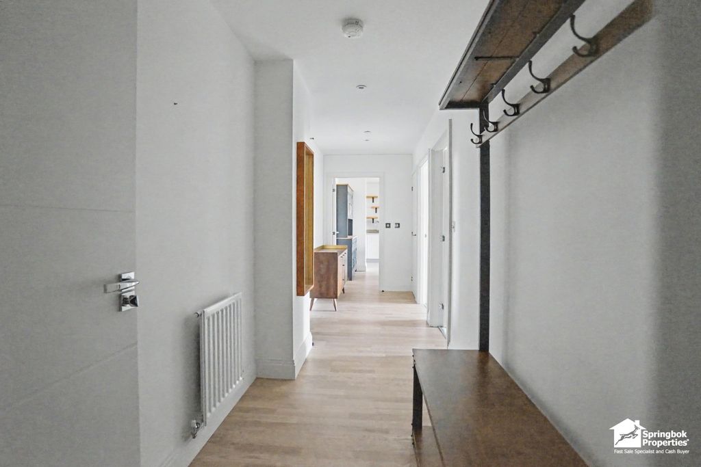 Property photo 2 of 14 Image 1