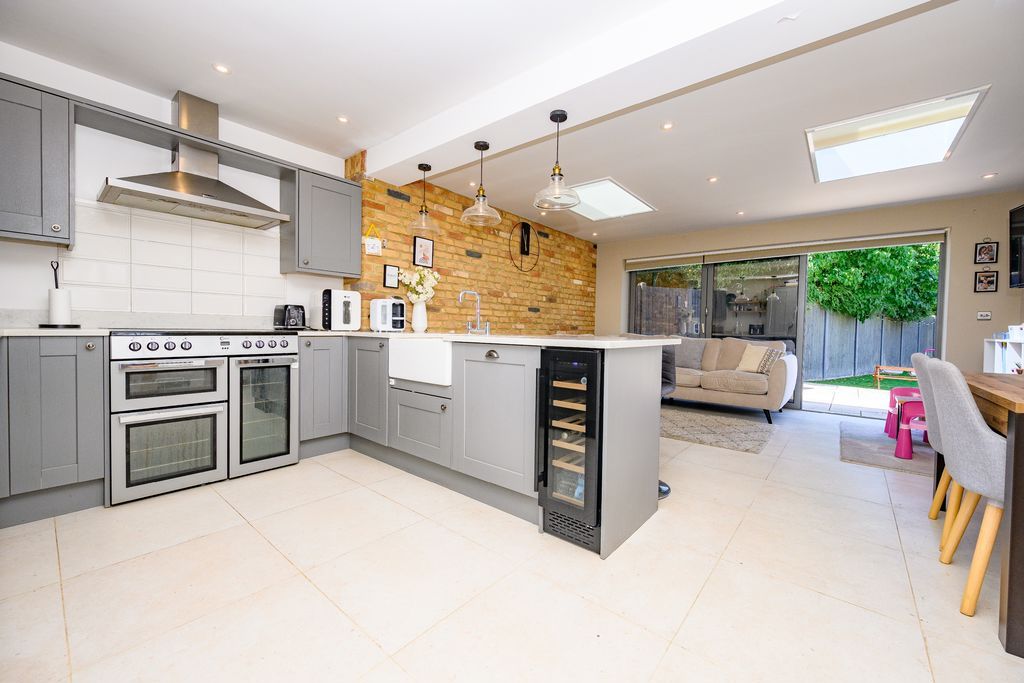 Property photo 1 of 16 Open Plan Kitchen/Dining/Living Area