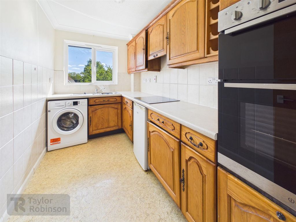 Property photo 3 of 6 Cam02600G0-Pr0705-Still004.Jpg