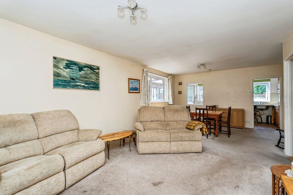 Property photo 3 of 18 Picture No. 14