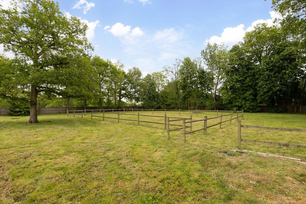 Additional image 40 of 5 bed detached house for saleHare Lane, Lingfield RH7