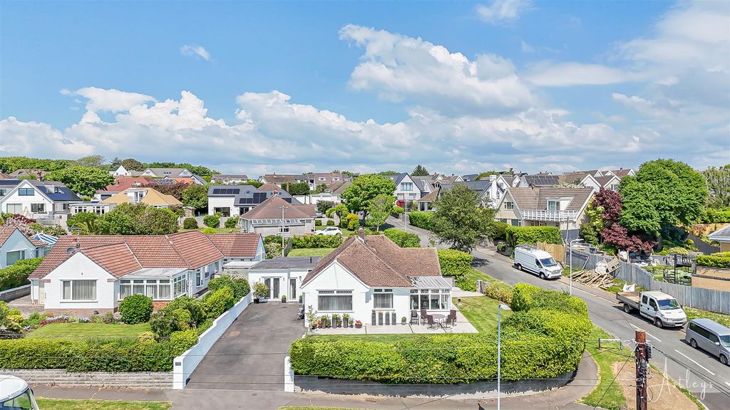 Property photo 1 of 32 01-Dji_20250513130257_0631_D.Jpg