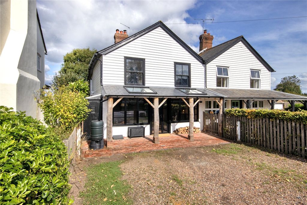 Property photo 1 of 19 Welcome Stranger