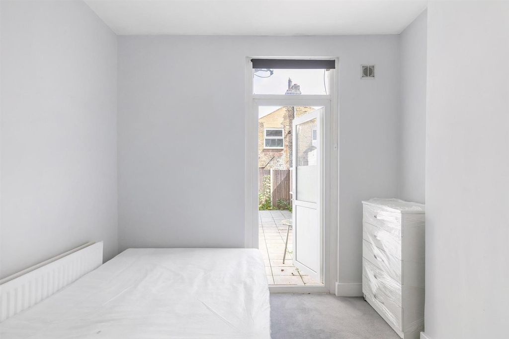 Property photo 2 of 15 _N0A6617-Hdr.Jpg