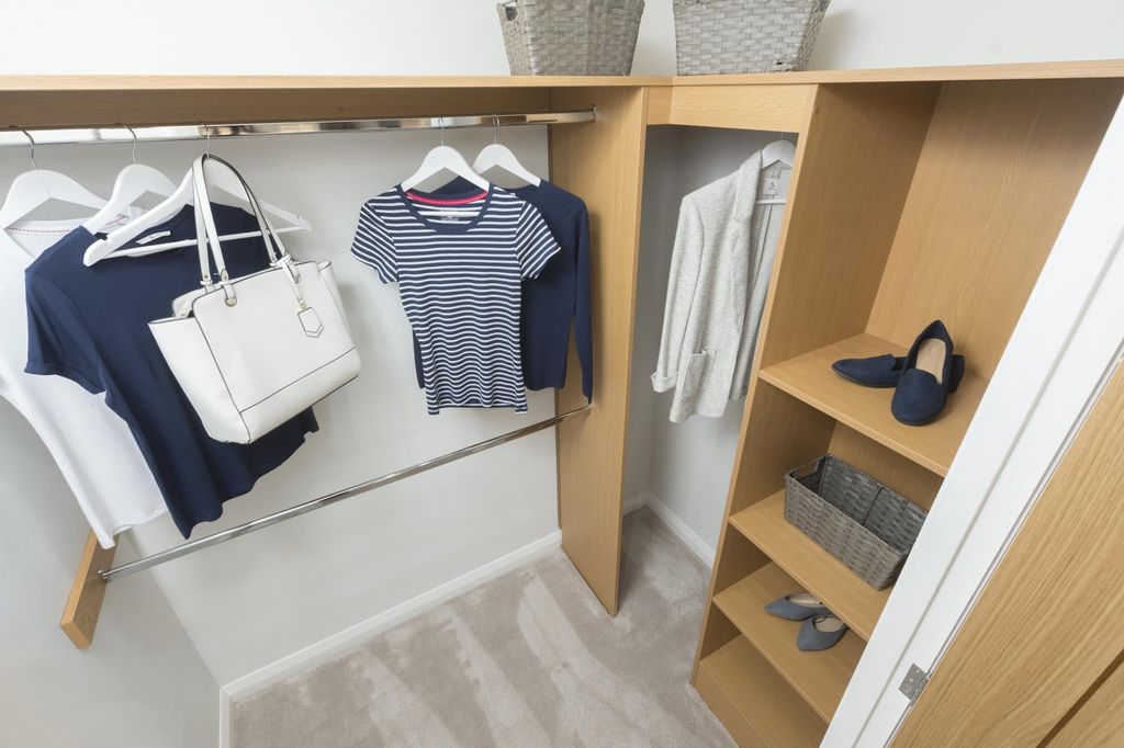 Property photo 1 of 10 Show Home Wardrobe Storage