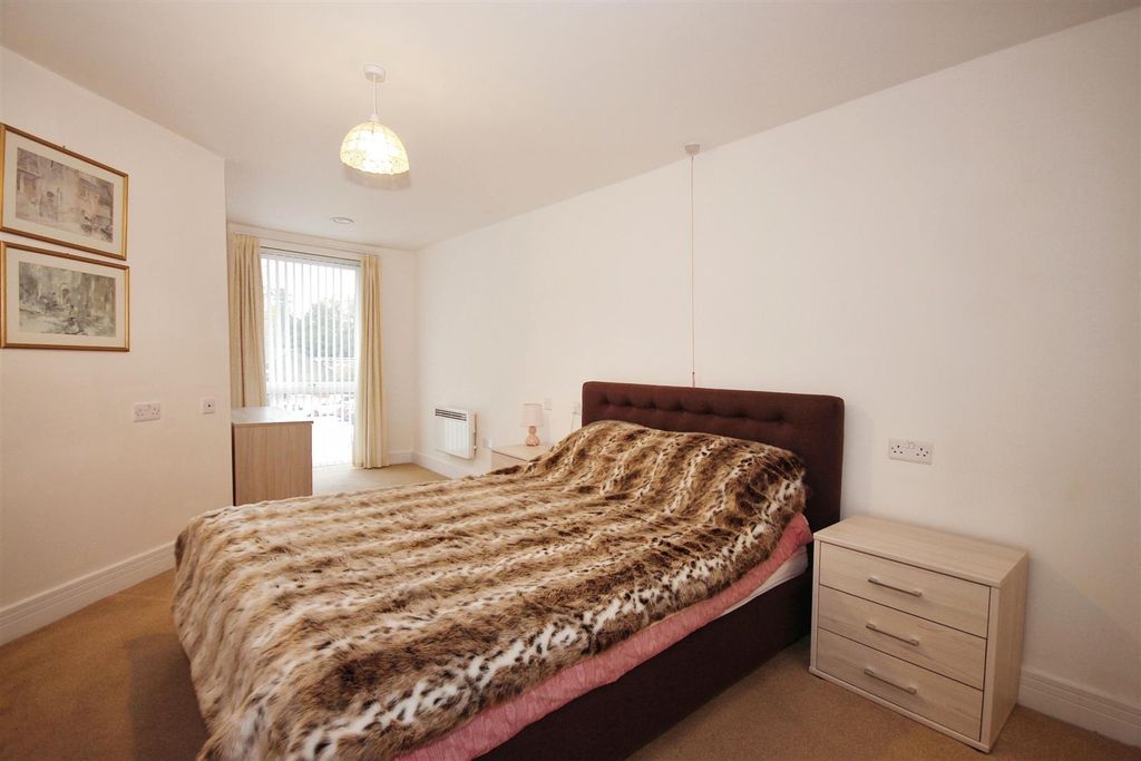 Additional image 9 of 1 bed flat for saleWilton Court, Southbank Road, Kenilworth CV8