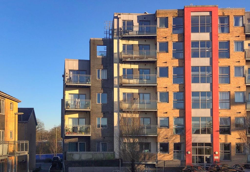 Property photo 1 of 7