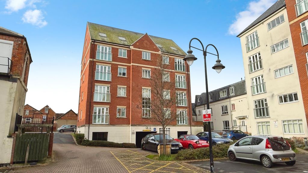 Property photo 1 of 10 Front Elevation