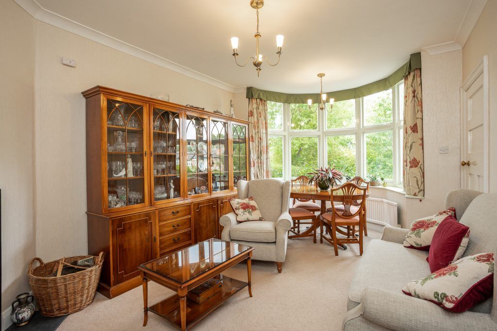 Property photo 3 of 39