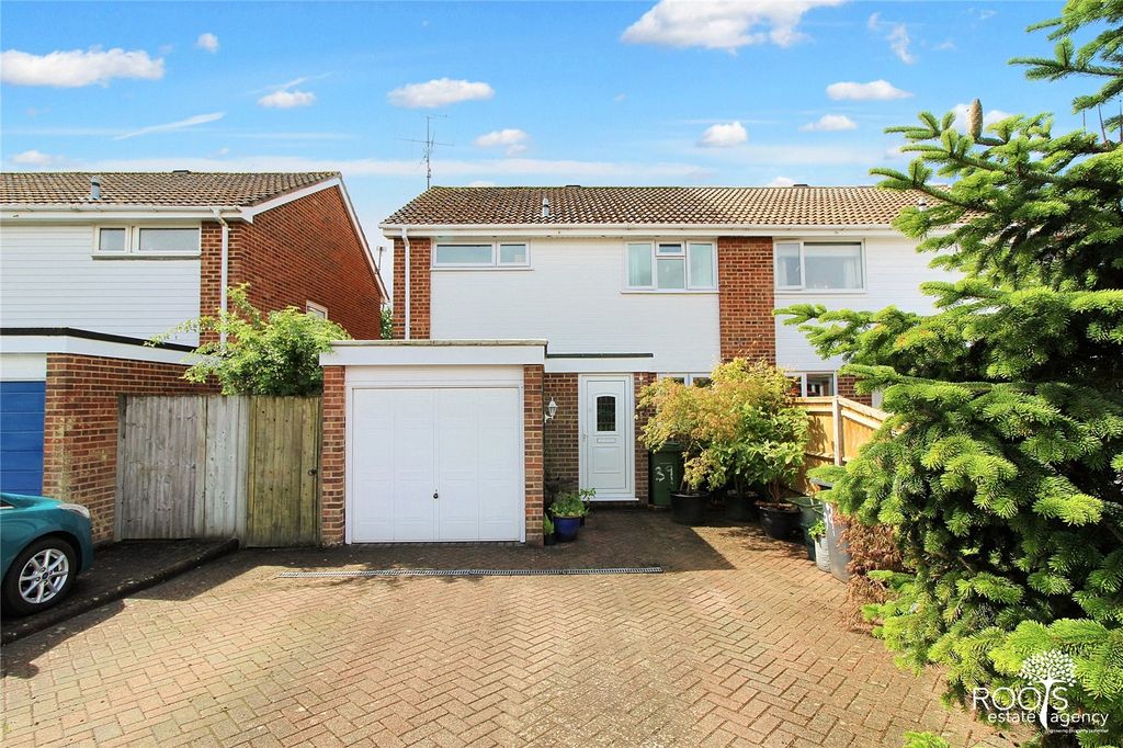 Property photo 1 of 16 Frontage