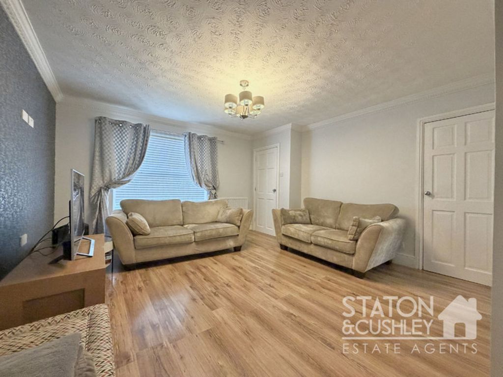 Property photo 3 of 29