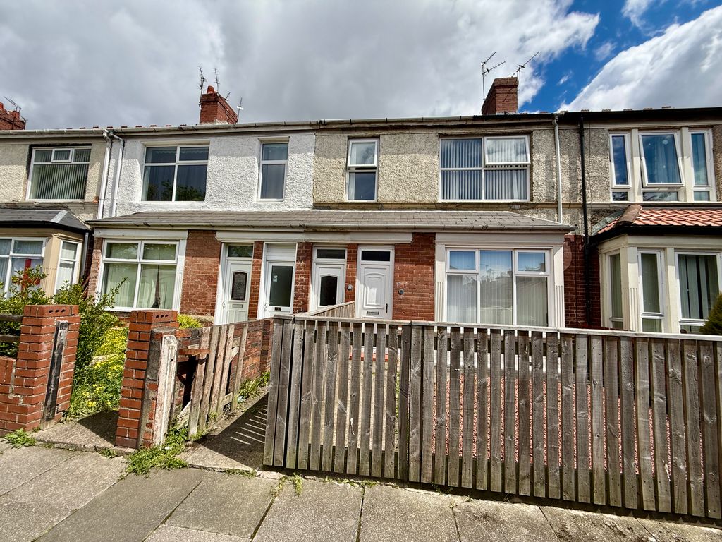 Property photo 1 of 8