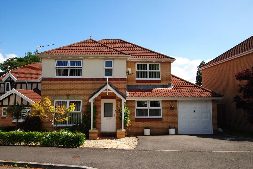 Property photo 1 of 33 External