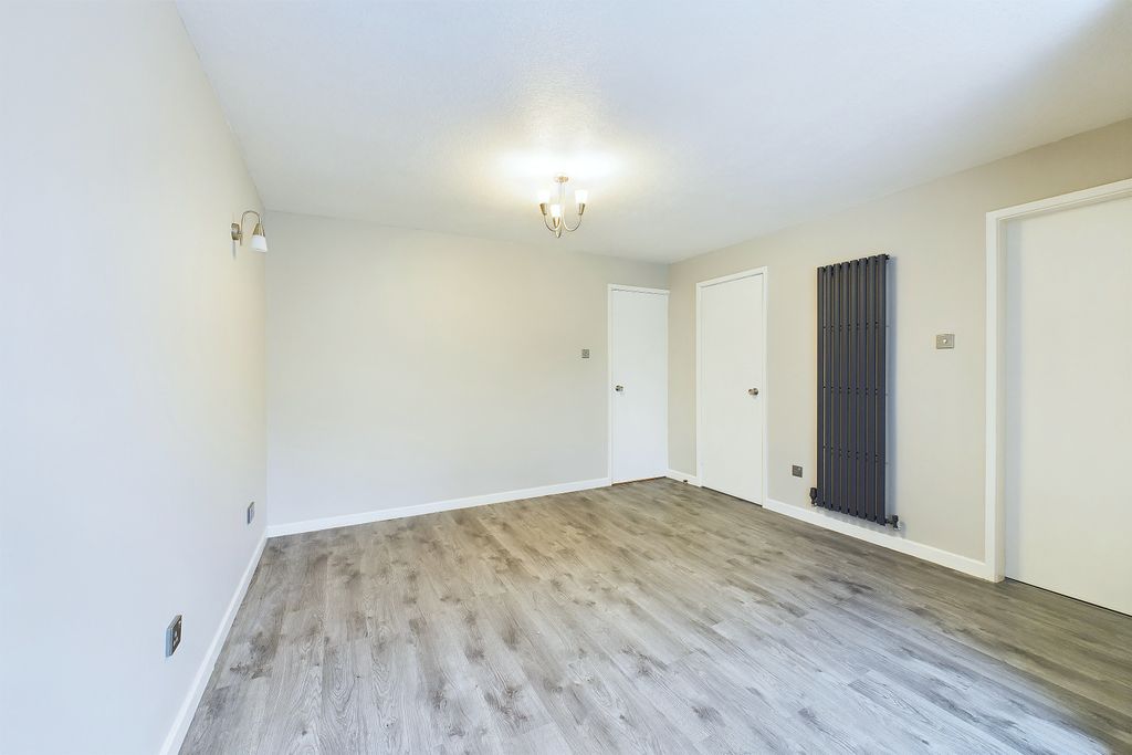 Property photo 3 of 8 Living Room