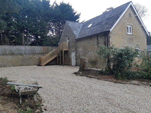 Property photo 3 of 4