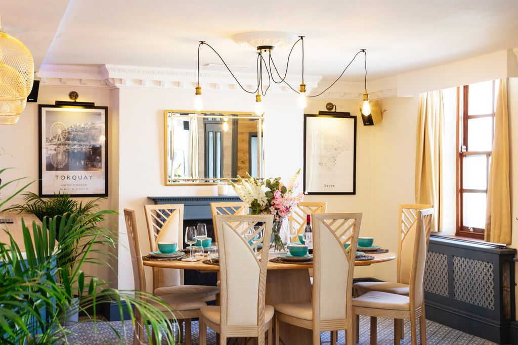 Property photo 3 of 13 Dining Room Area