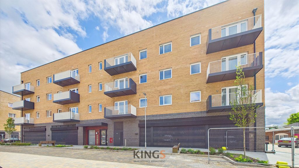 Property photo 1 of 13 Exterior