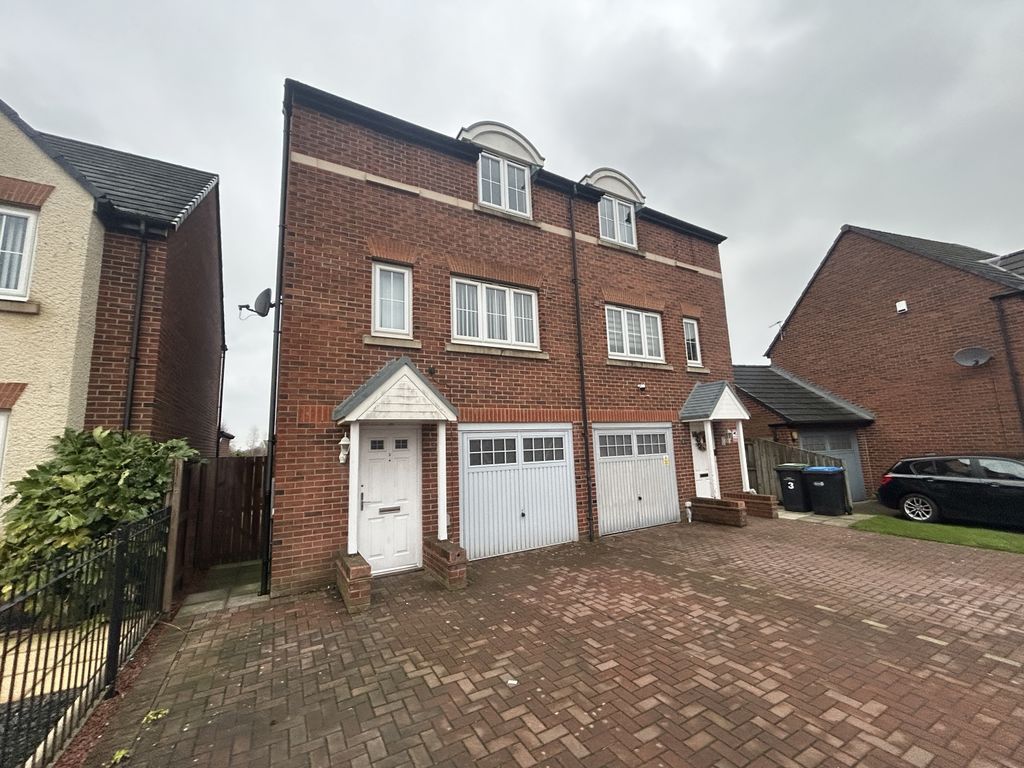 Property photo 1 of 14 Img_4048