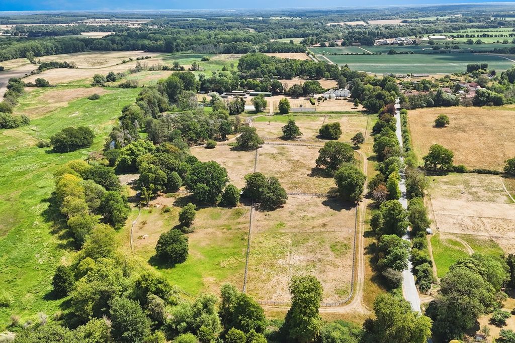 Property photo 2 of 41 Drone