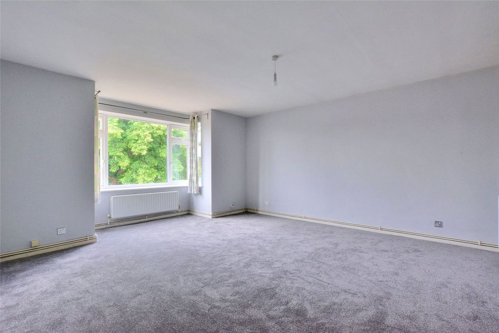 Property photo 1 of 6 Picture No. 18