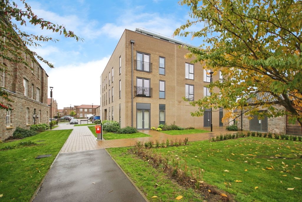 Property photo 1 of 16 Photo