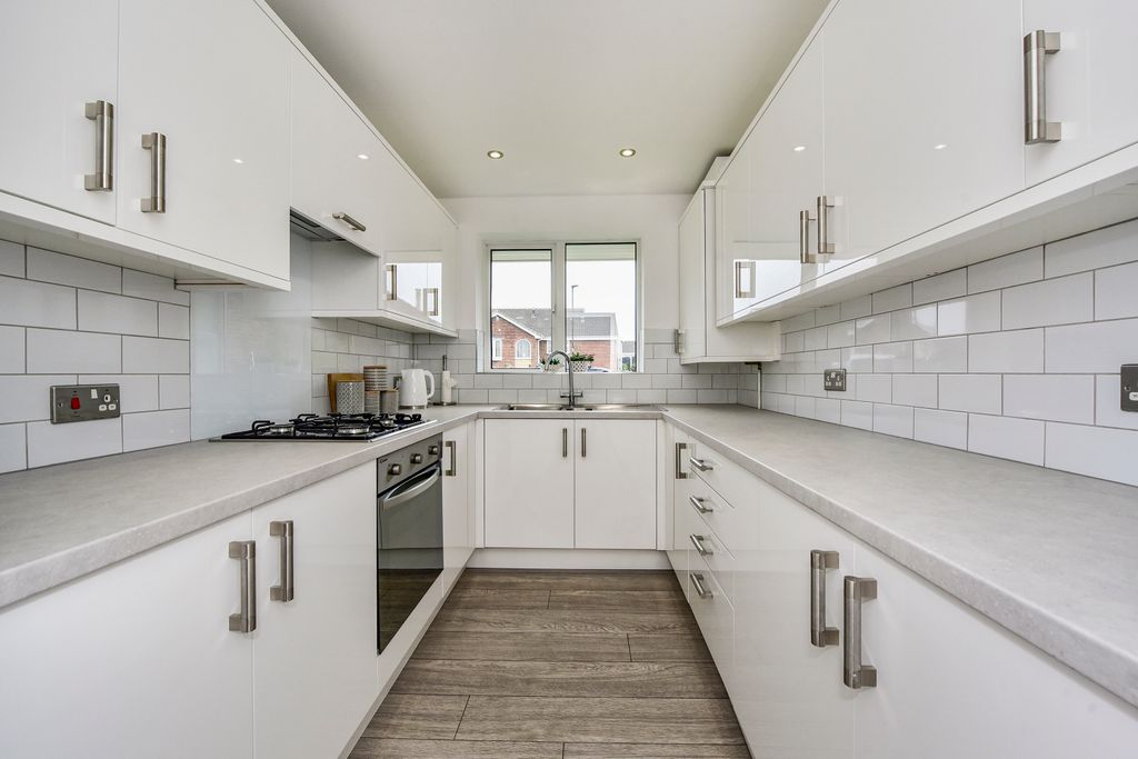 Property photo 2 of 20 Dsc_9650