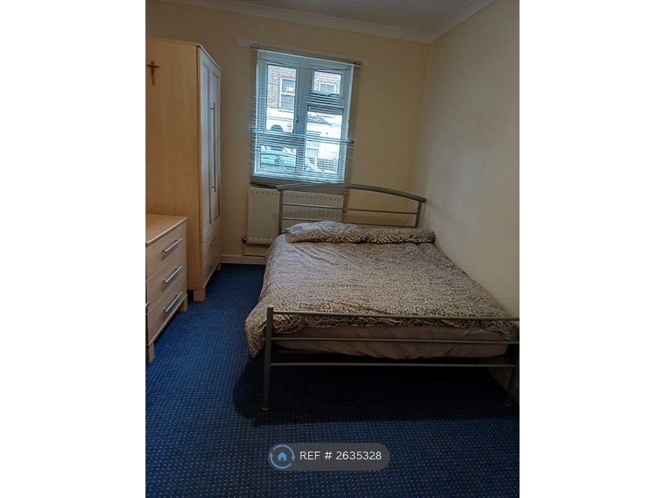 Property photo 1 of 4