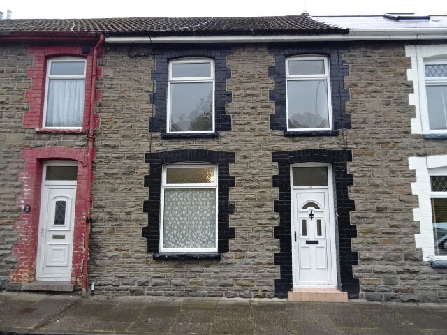 Property photo 1 of 13