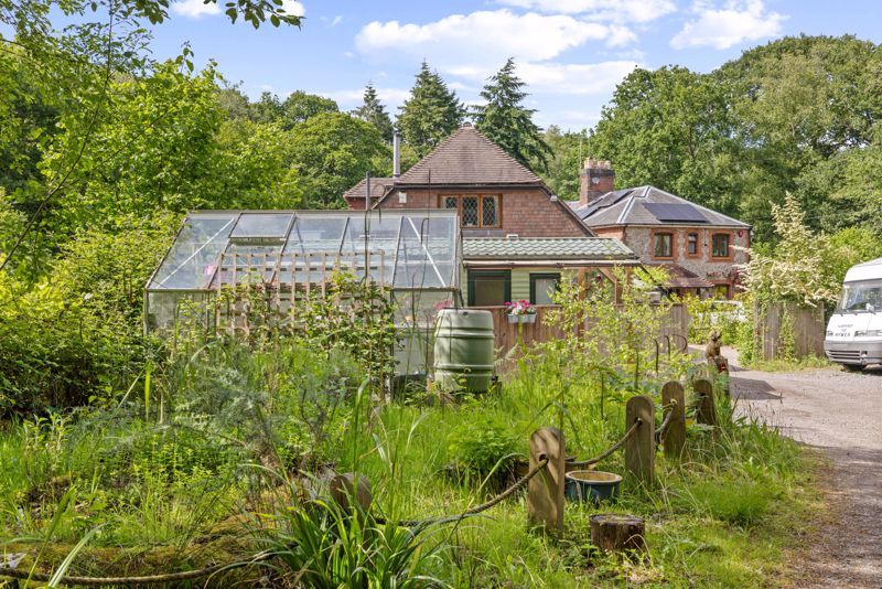 Property photo 2 of 43 Photo 10