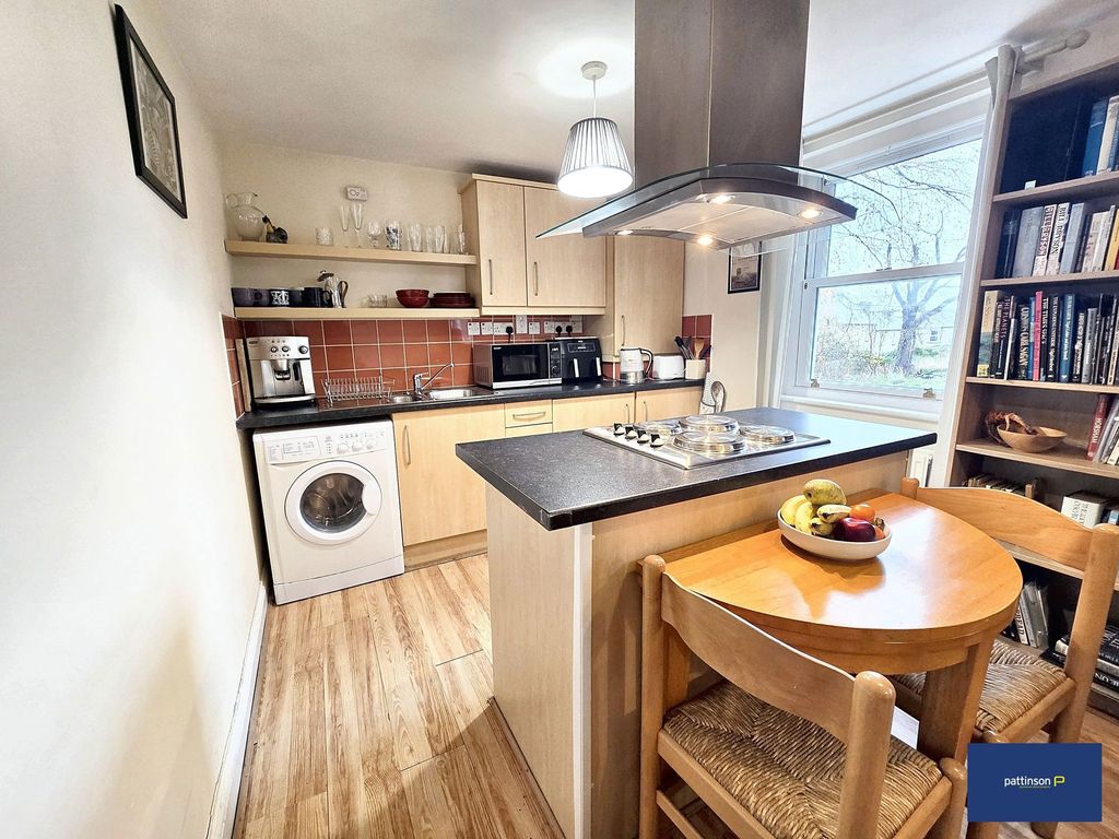 Property photo 2 of 4