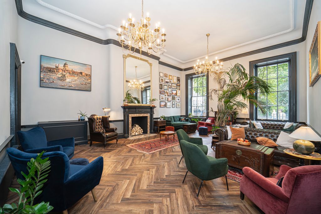 Property photo 2 of 7