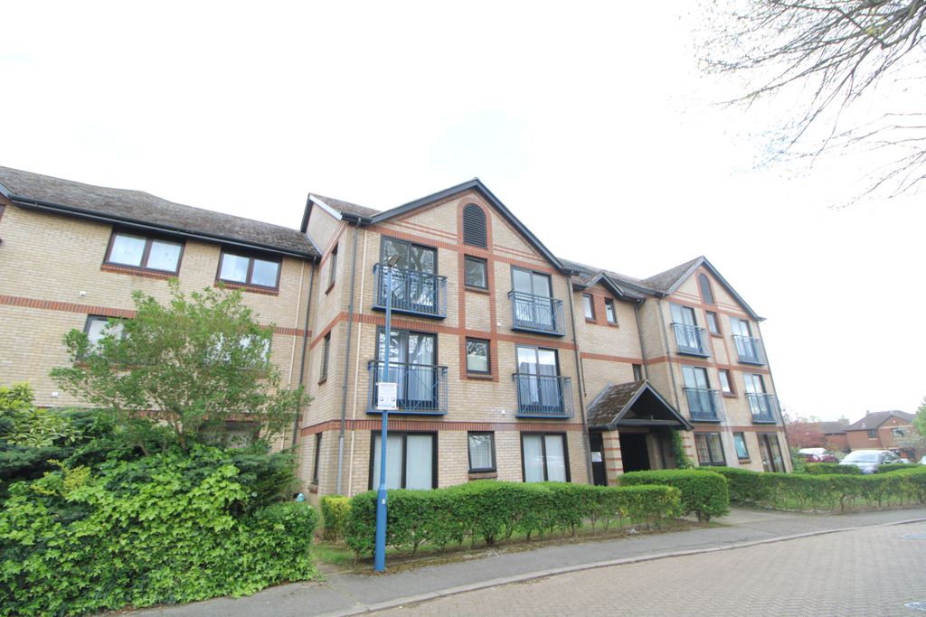 Property photo 1 of 9 Front