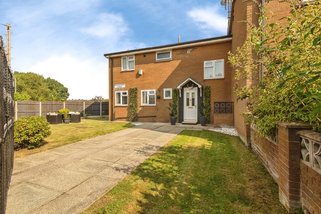 Property photo 1 of 31
