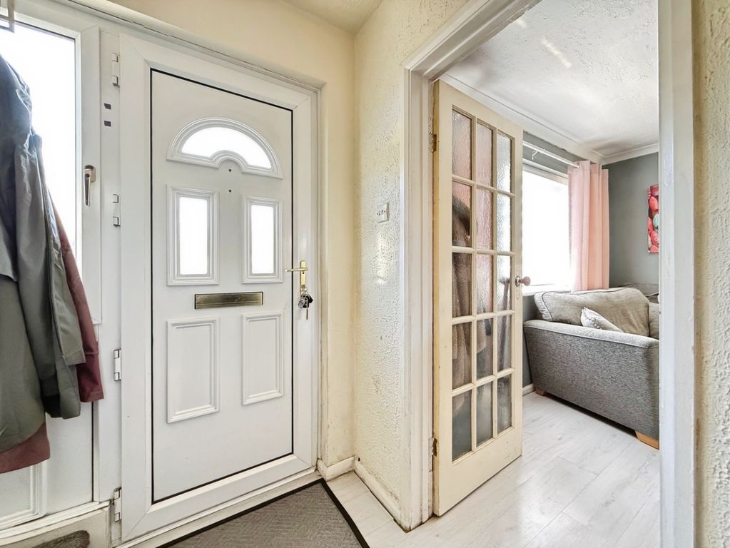 Property photo 2 of 17 5085144