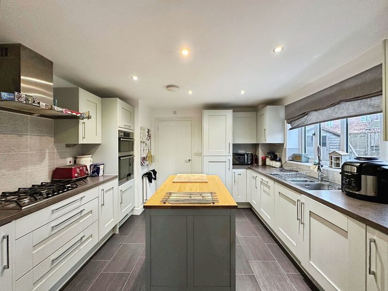 Property photo 2 of 24 Photo 15