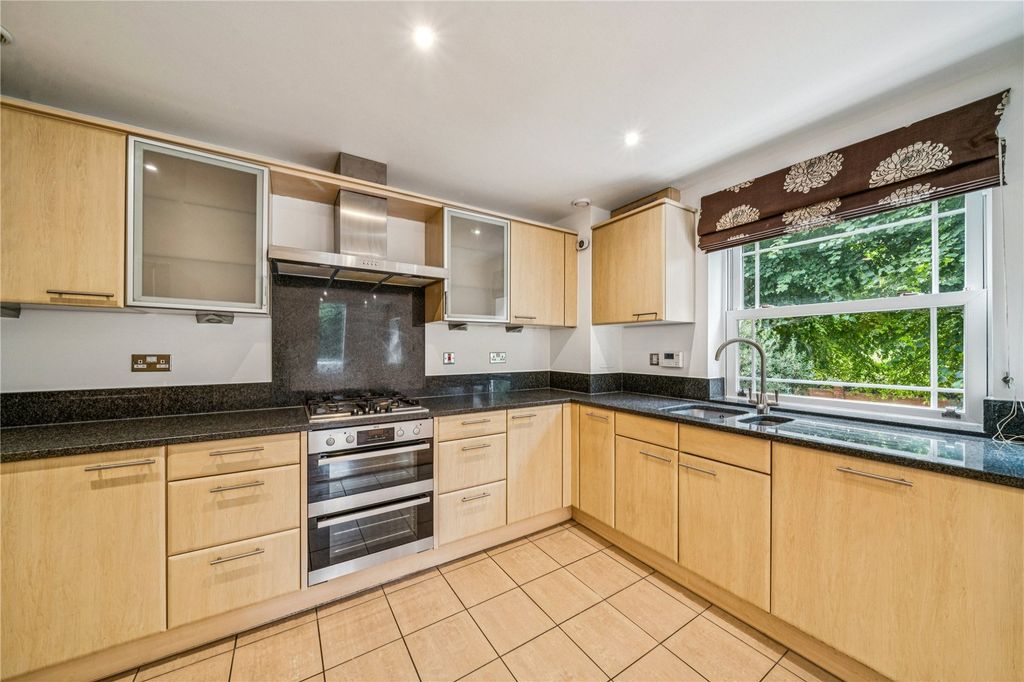 Property photo 3 of 19 Picture No. 03