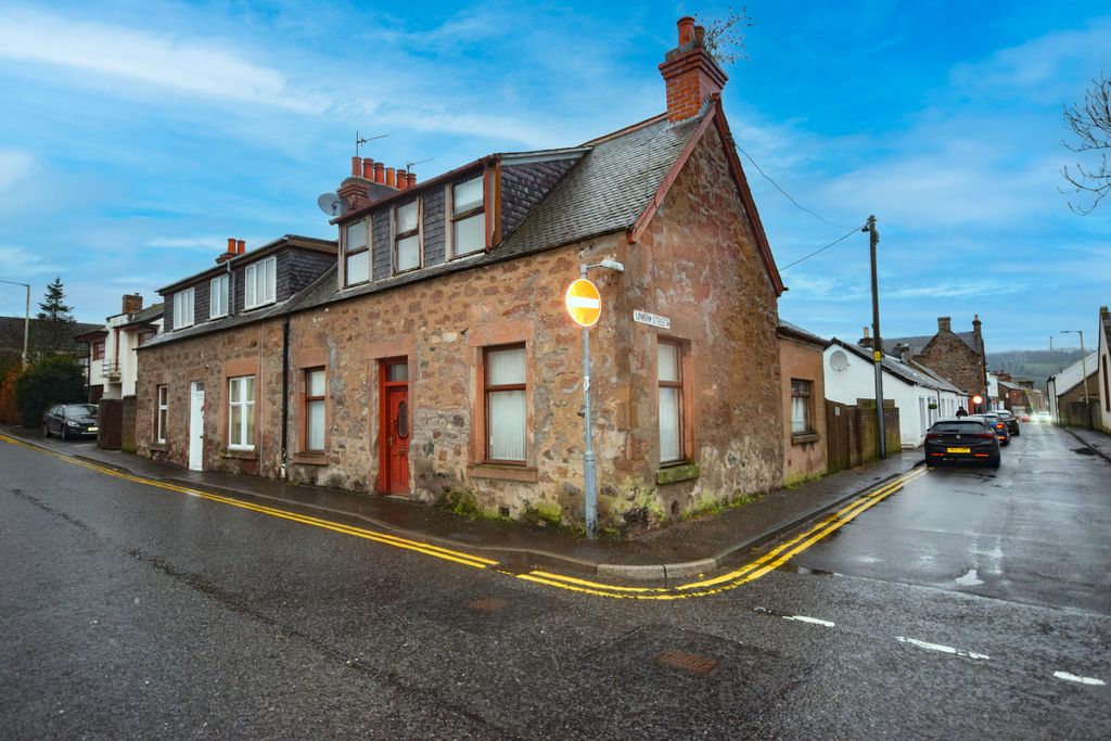 Property photo 1 of 27 Dsc_0121-Edit