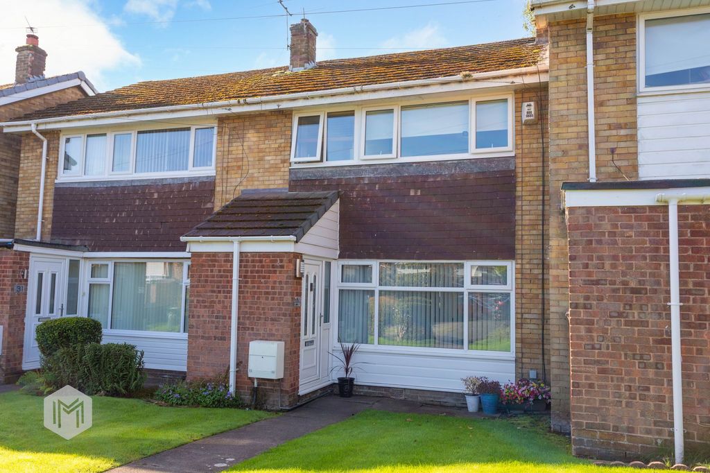 Property photo 2 of 26