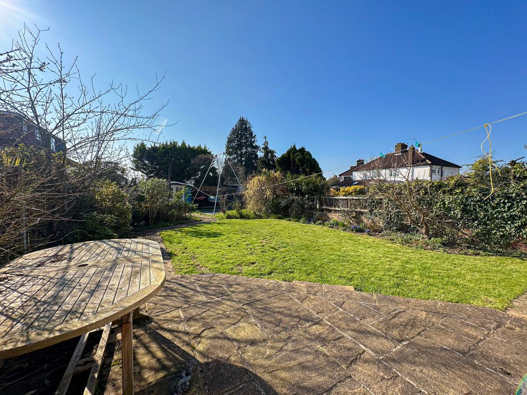 Property photo 3 of 14