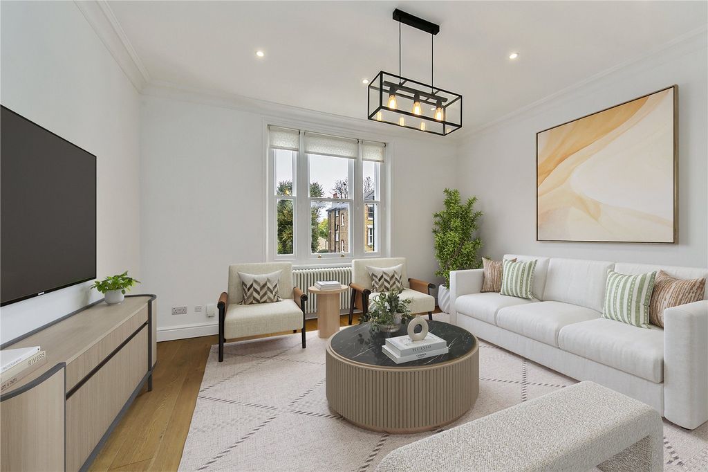 Property photo 2 of 7 Picture No. 17