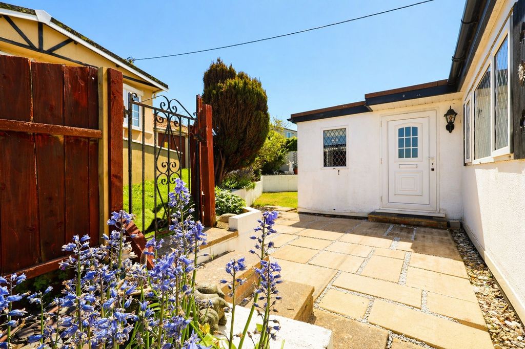 Property photo 2 of 27 External